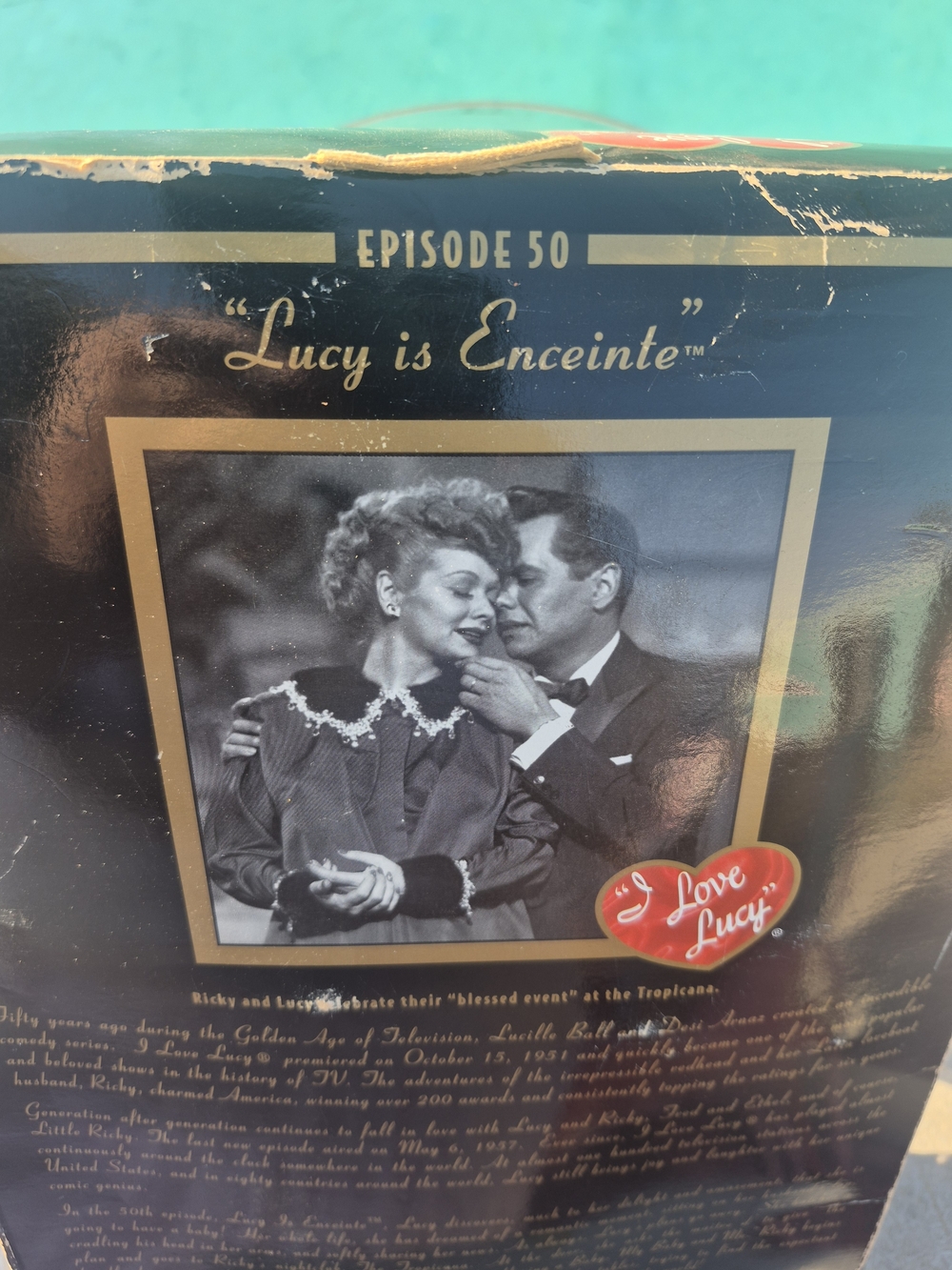Mattel I Love Lucy Lucy & Ricky Anniversary Doll Set - Teal and Black - Picture 8 of 9